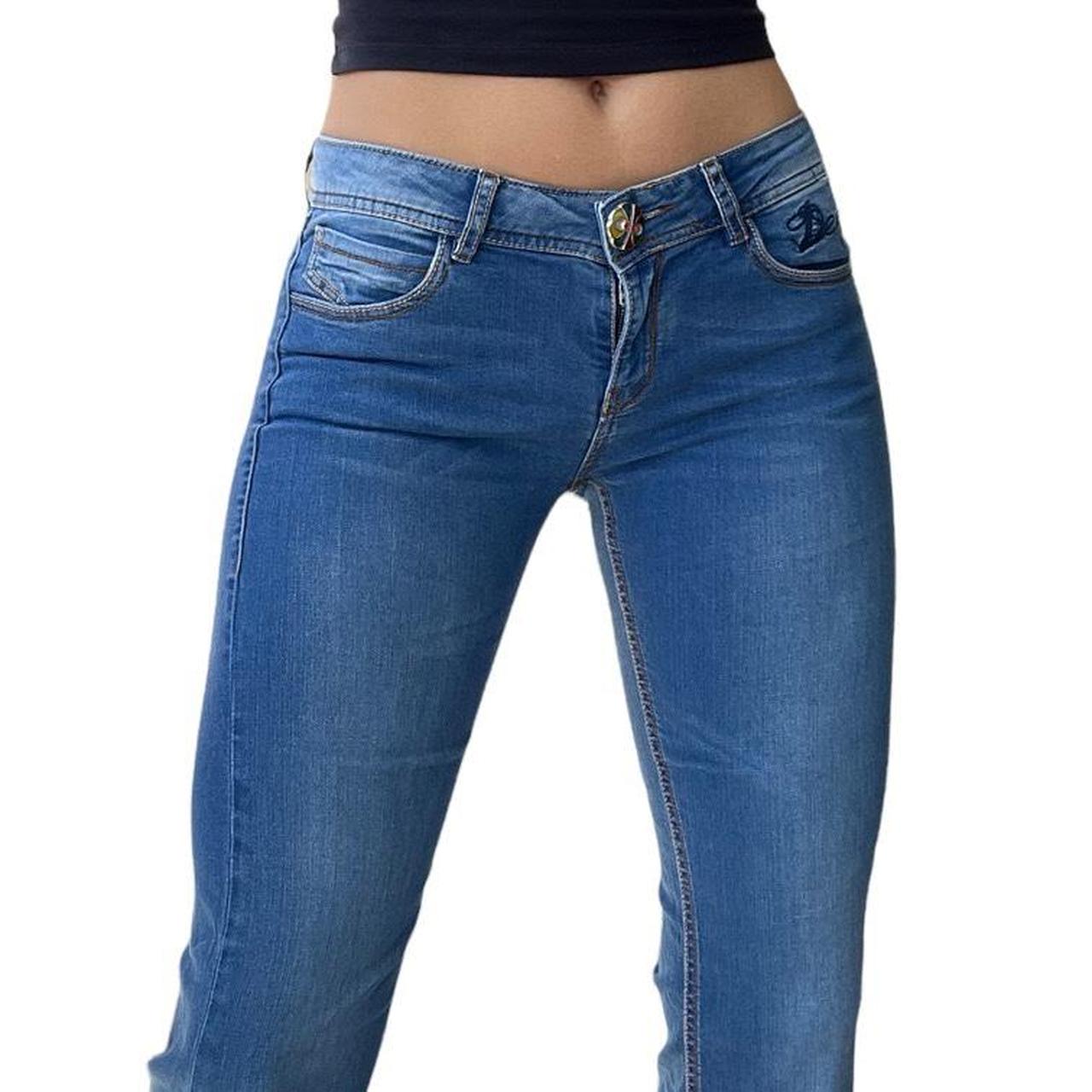 Y2k low rise flare jeans in light denim wash 🦋 one - Depop