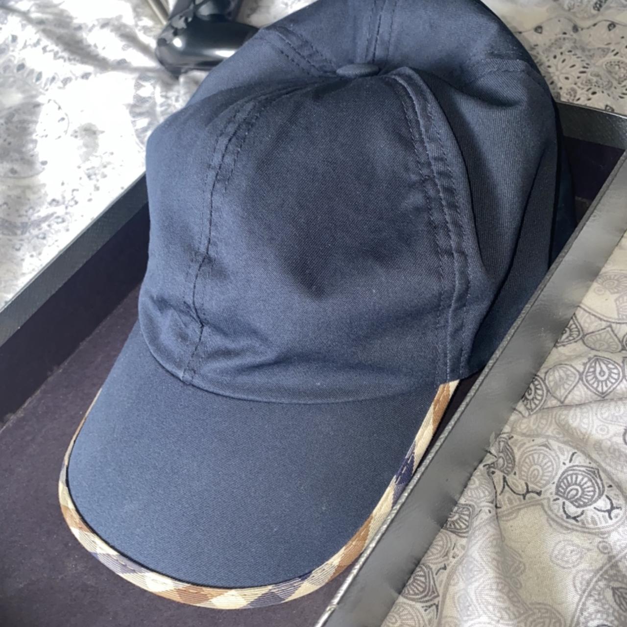 Selling 4 aquascutum hats all in great condition