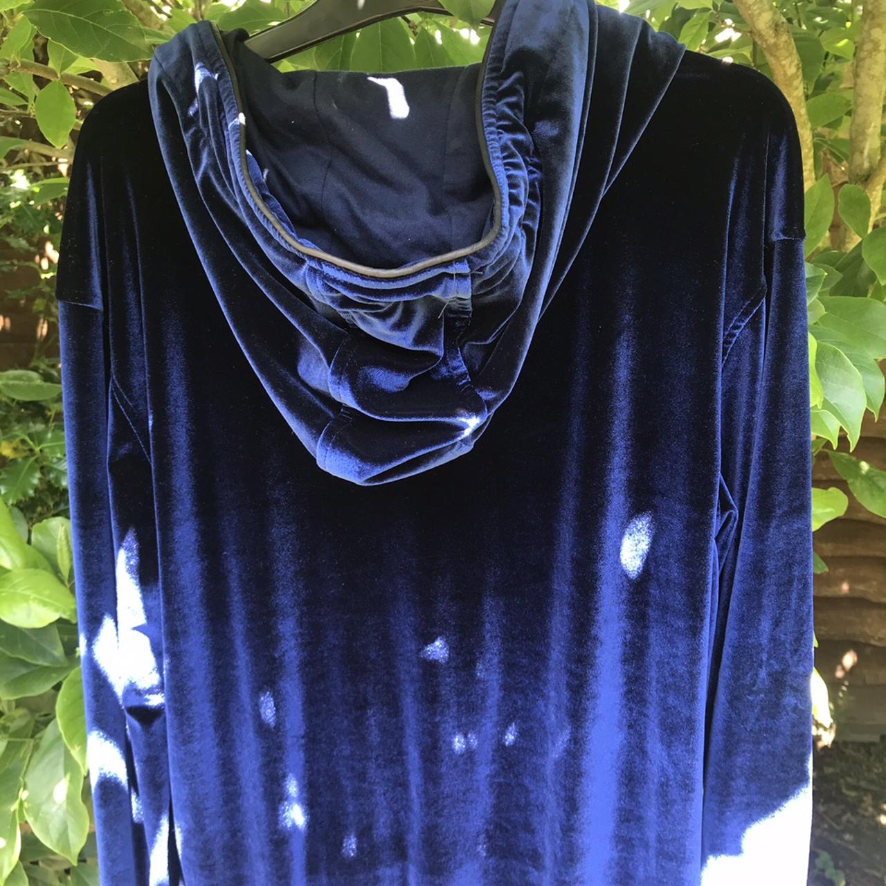 GLORIOUS GANGSTER velvet Colour: Navy Depop