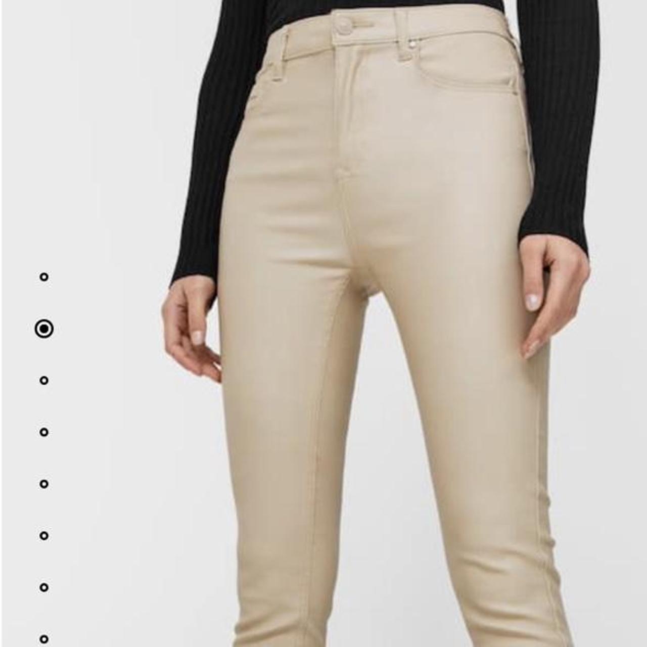 stradivarius boots beige