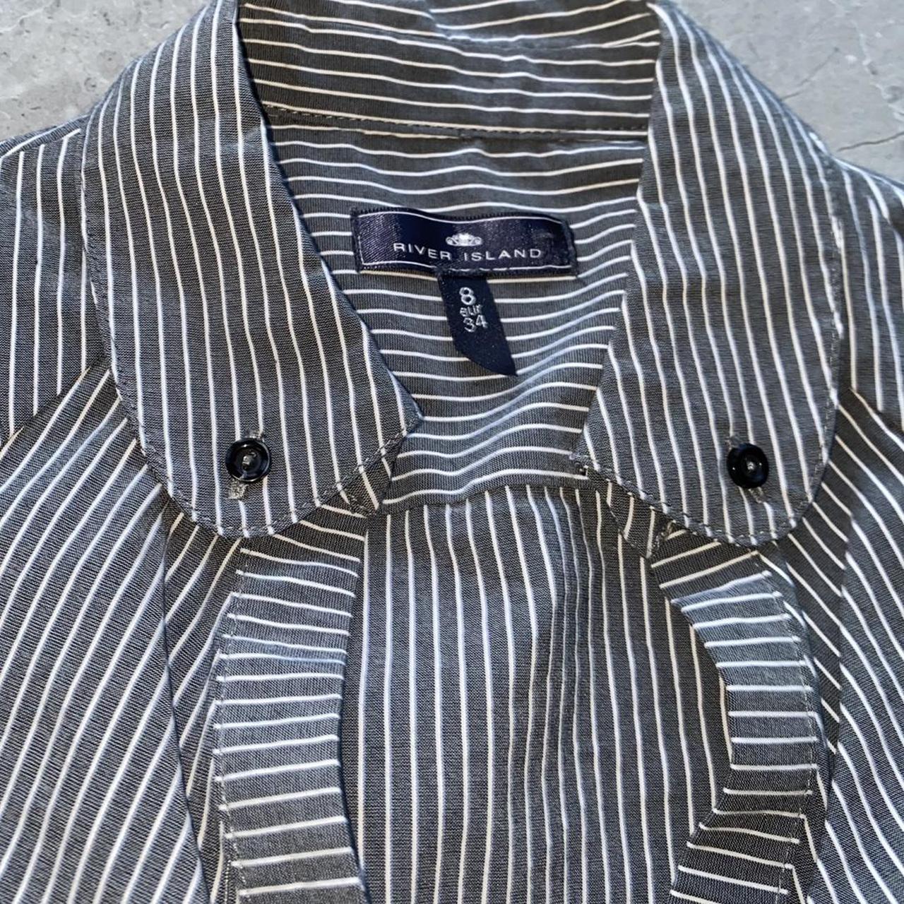 90s Y2k pinstripe fitted shirt with a belt 🦋Free UK... - Depop