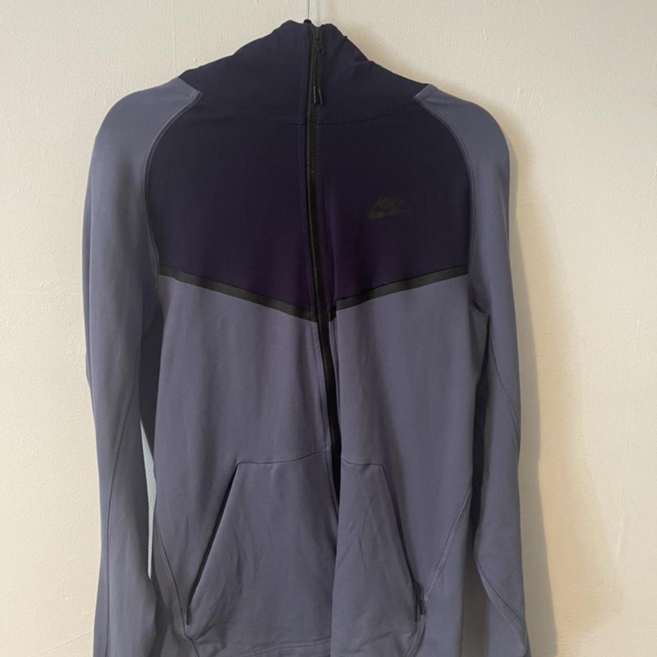 mens navy nike jumper