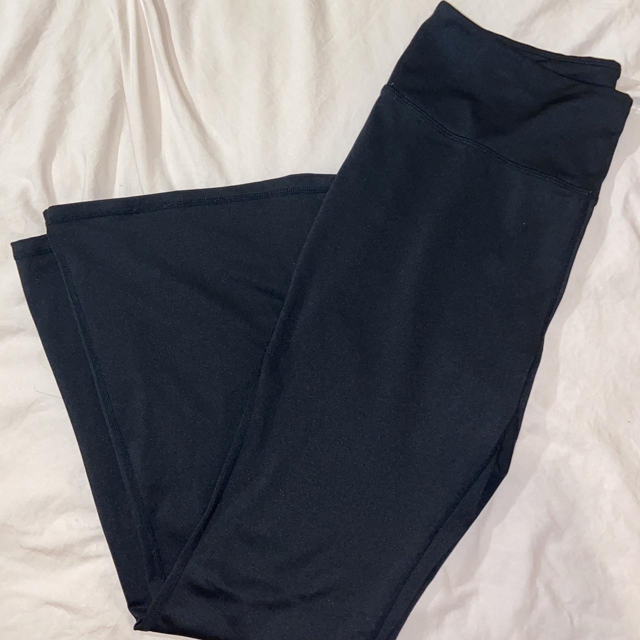 SHEIN Women's Black Leggings | Depop