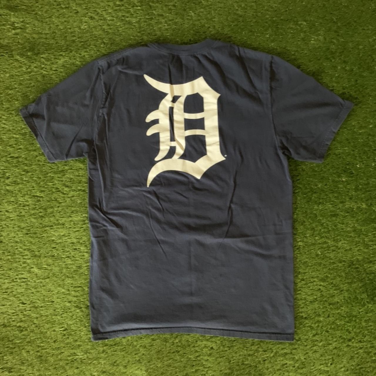 ✓ Nike t shirt centre swoosh Detroit Tigers Motor - Depop