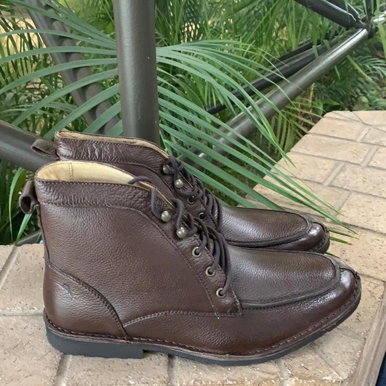 NIB Men’s Tommy Bahama Glenrock Boots Size 12 TFM00258 - Depop