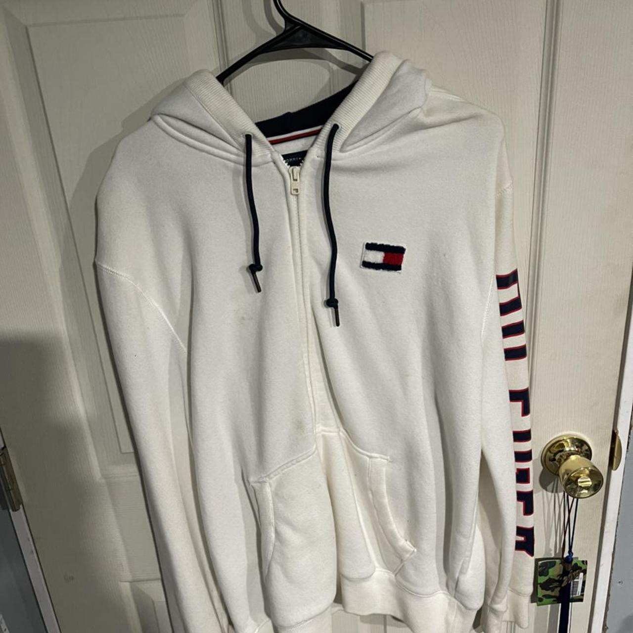 Tommy Hilfiger Men's White Hoodie | Depop