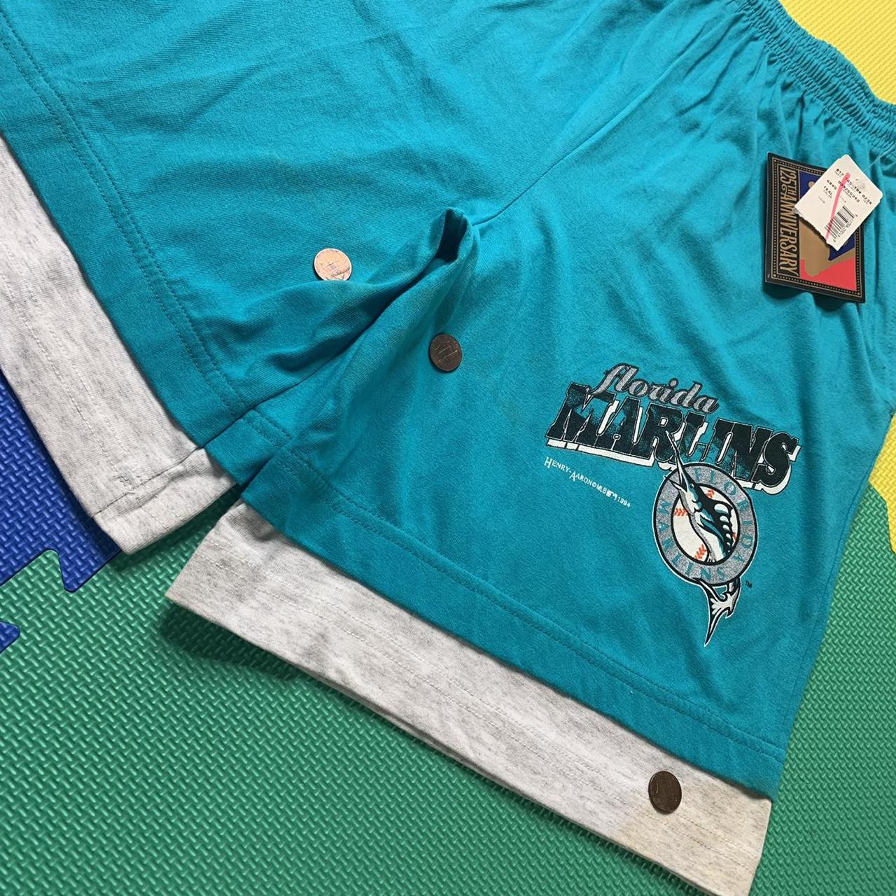 Vintage 1994 Florida Marlins shorts NWT on a Mendez - Depop