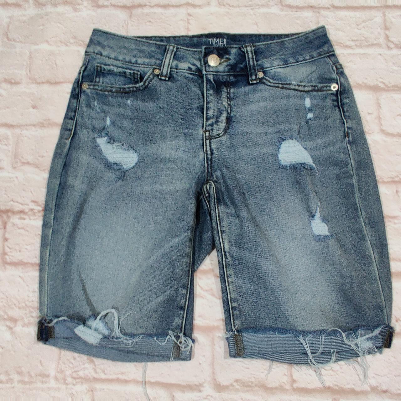 Raw Hem Denim Shorts  Grey denim shorts, Destroyed denim shorts, Denim  shorts women