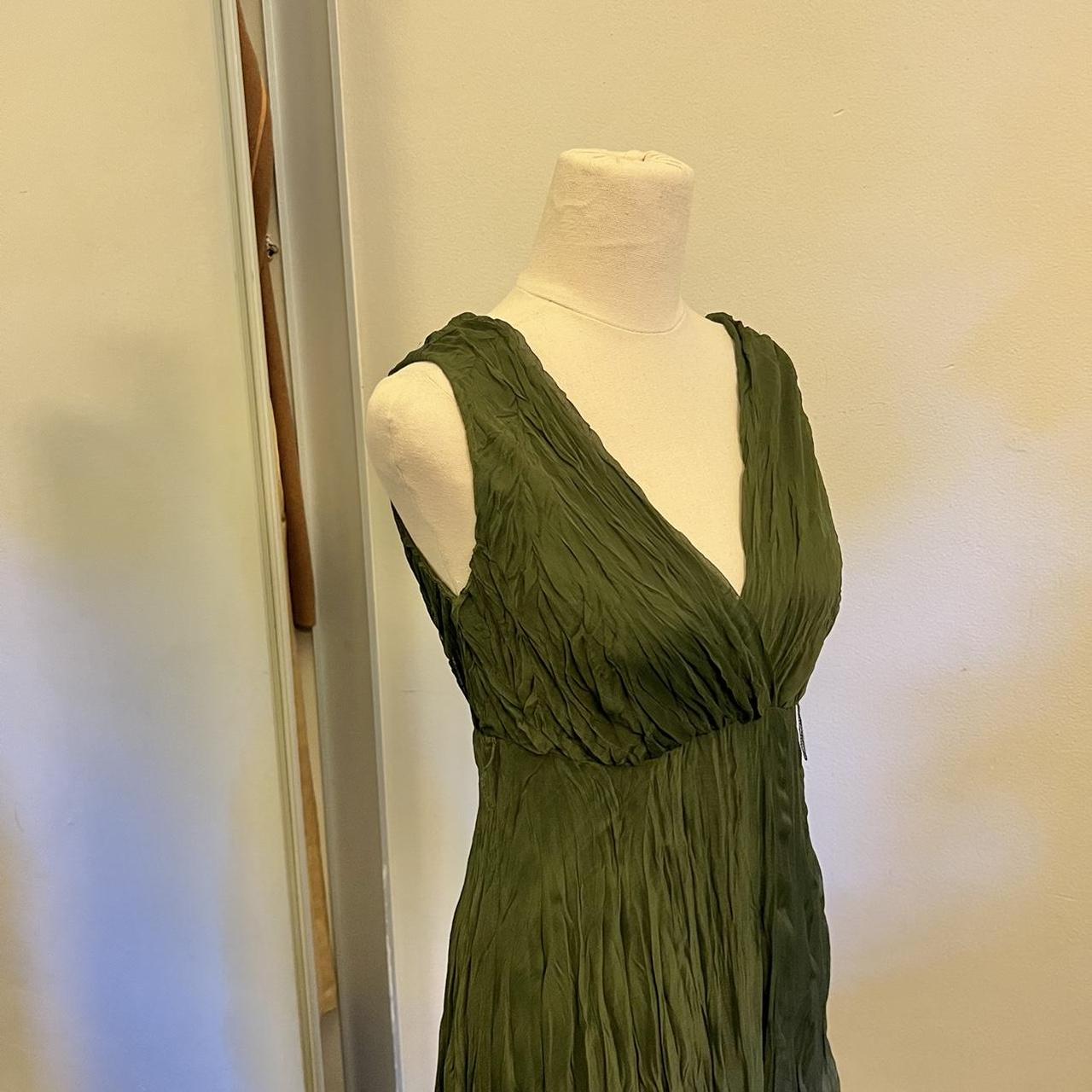 Beautiful olive green formal dress • Size 8 •... - Depop