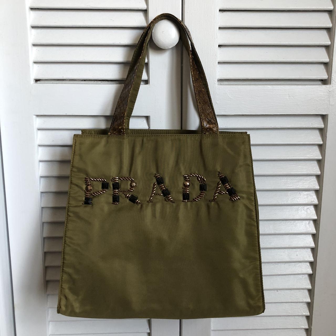 Prada olive green outlet handbag