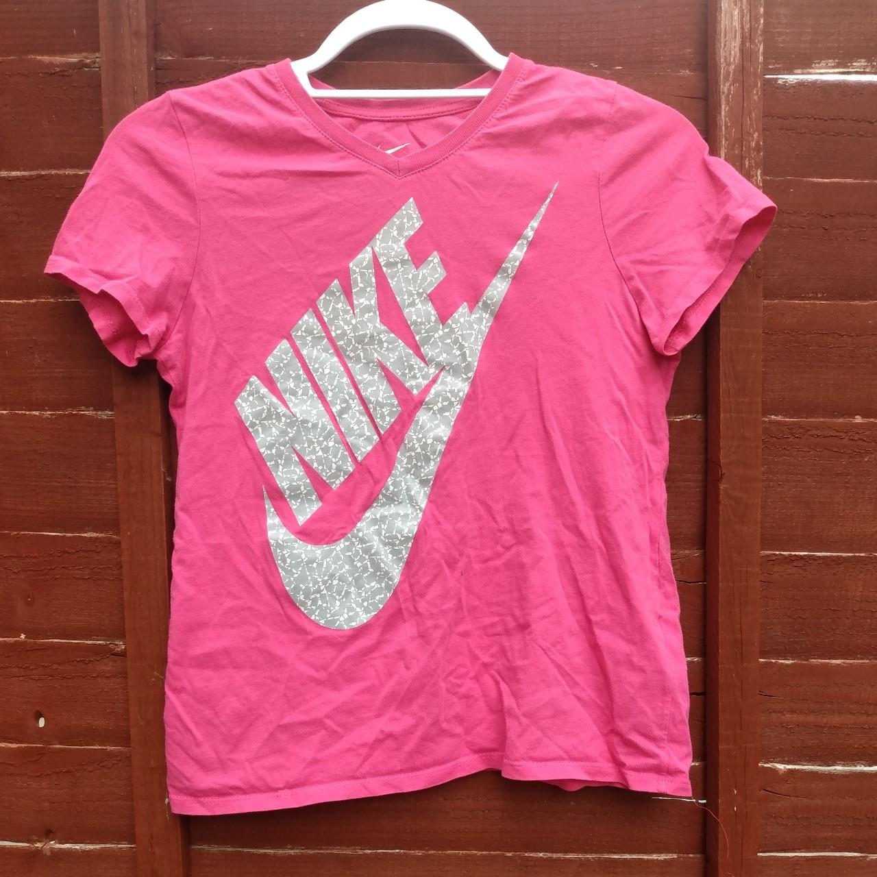 Nike tee for girls 13-15 years Size XL but for... - Depop