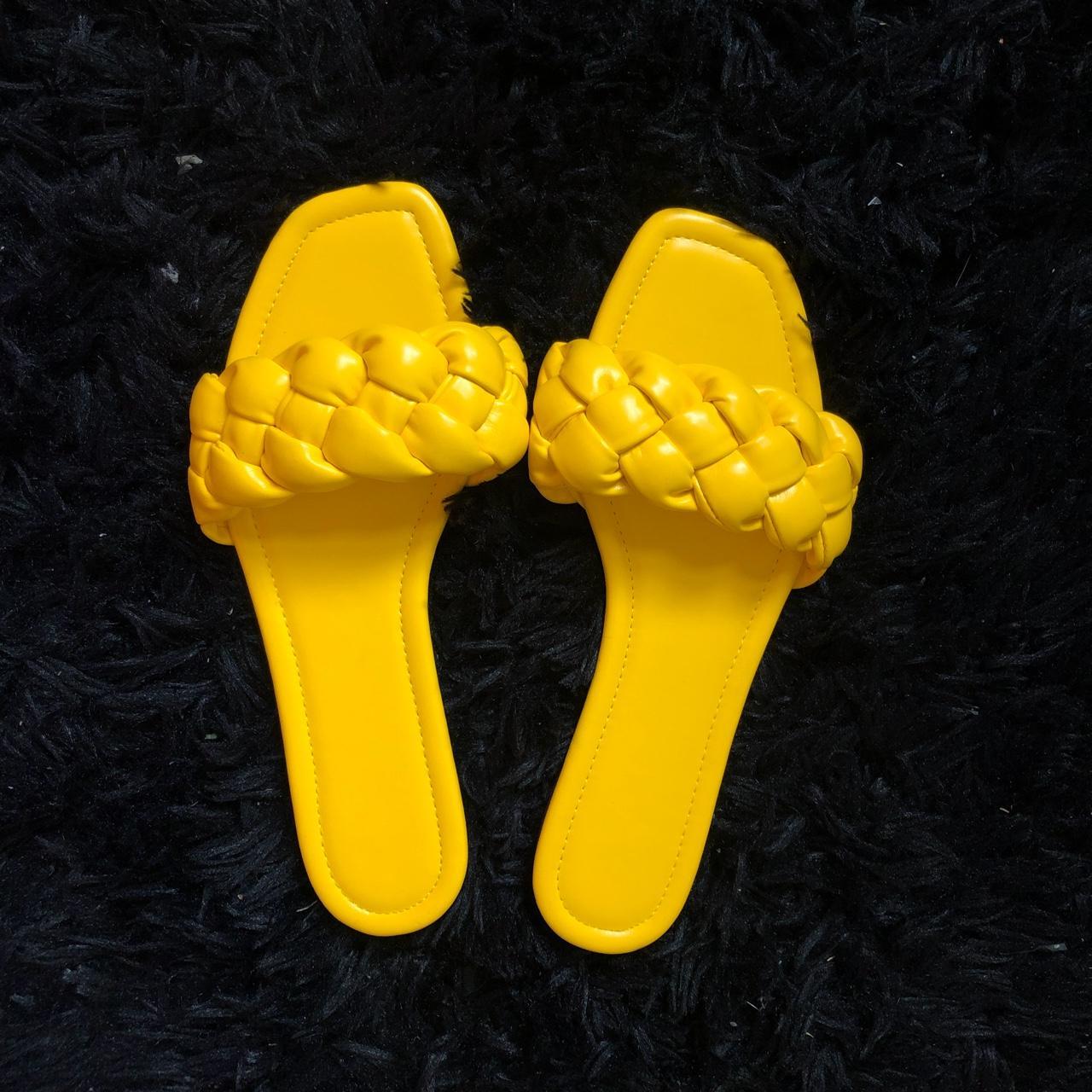 Women's Yellow Sandals | Depop