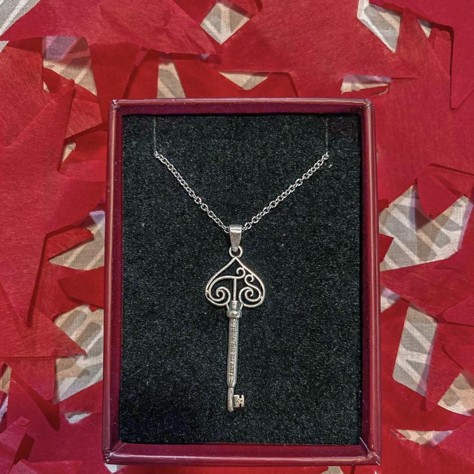 I Knew You Were Trouble Key Necklace – Taylor Swift Official Store