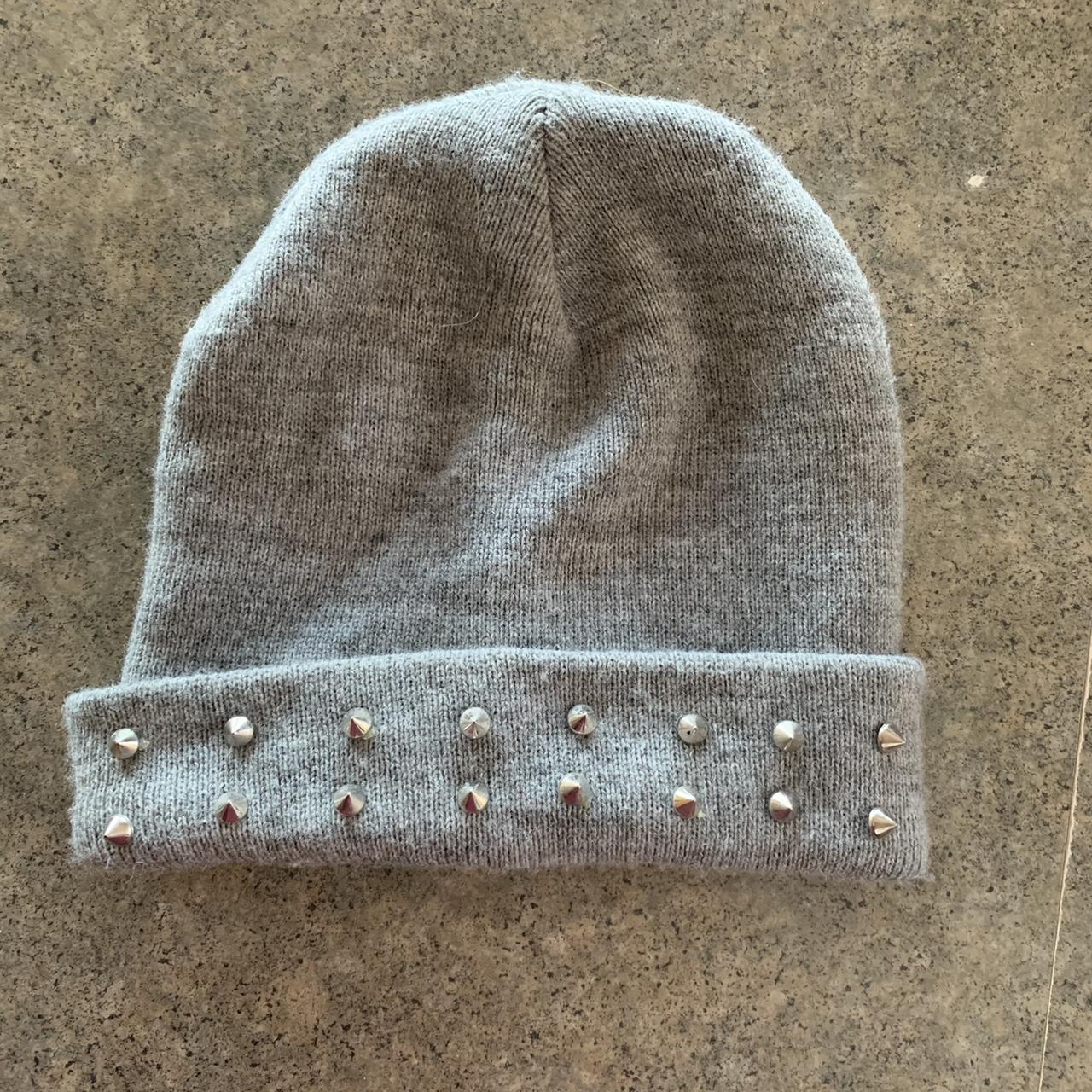 Zumiez studded cuffed beanie Worn a few. Depop