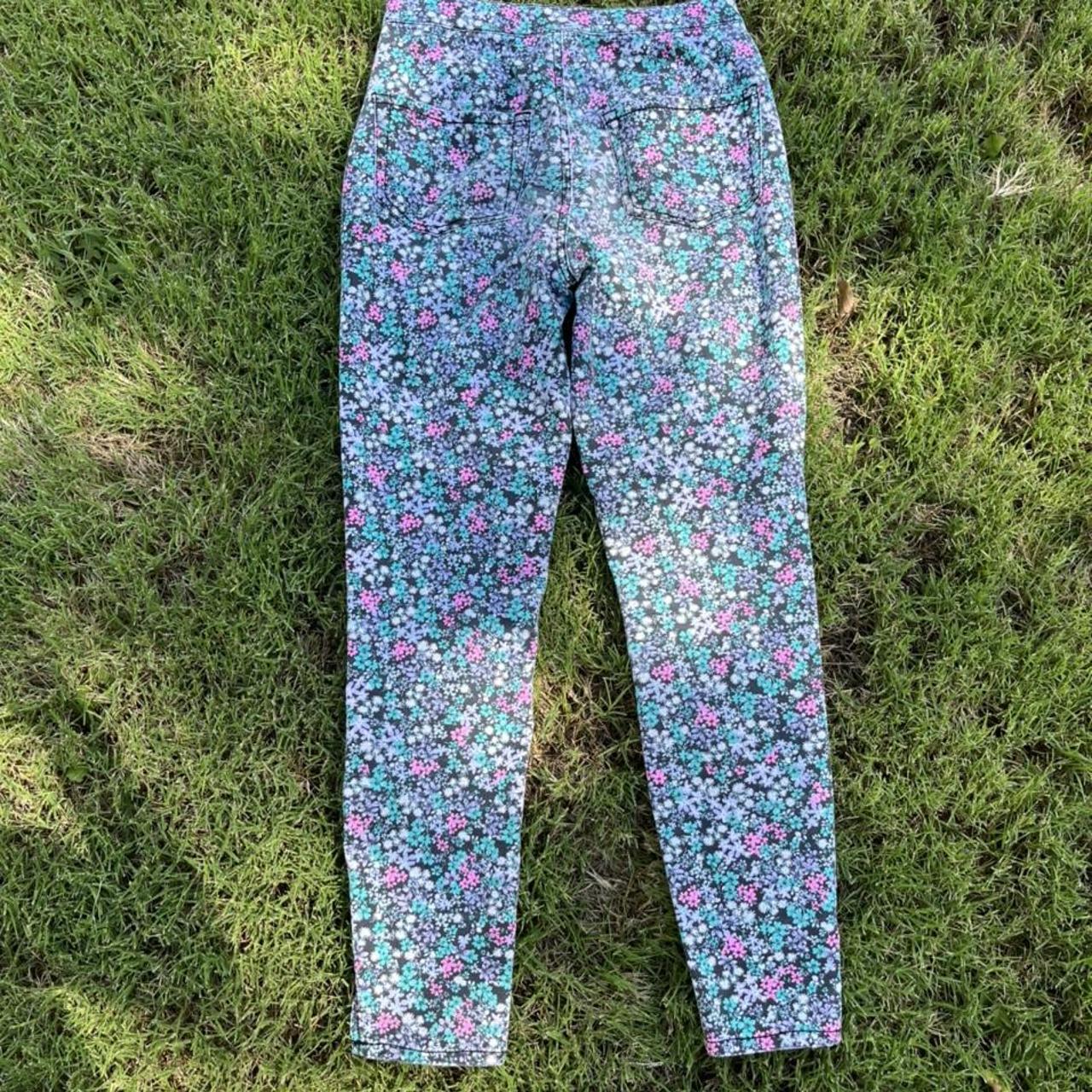 Product Image 1 - floral american heritage jeans! 

skinny