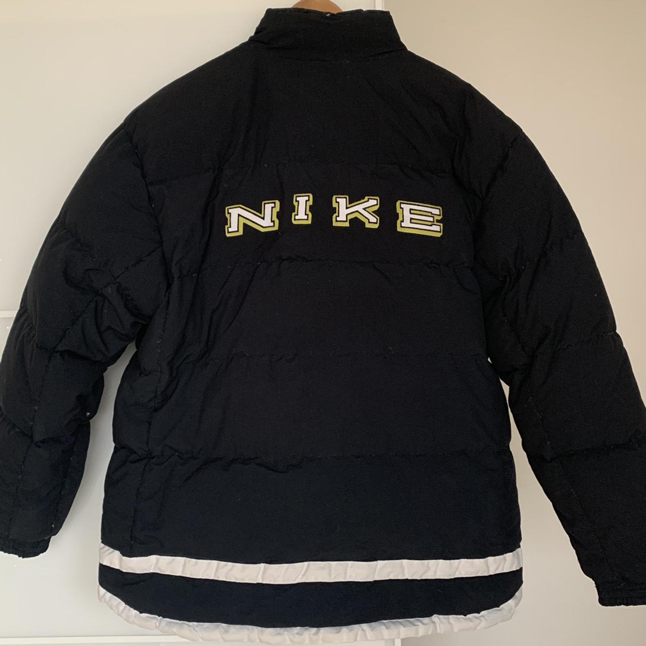 mens black puffer jacket nike