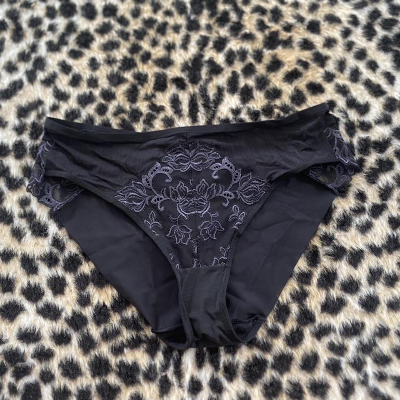 Women's Navy Panties | Depop