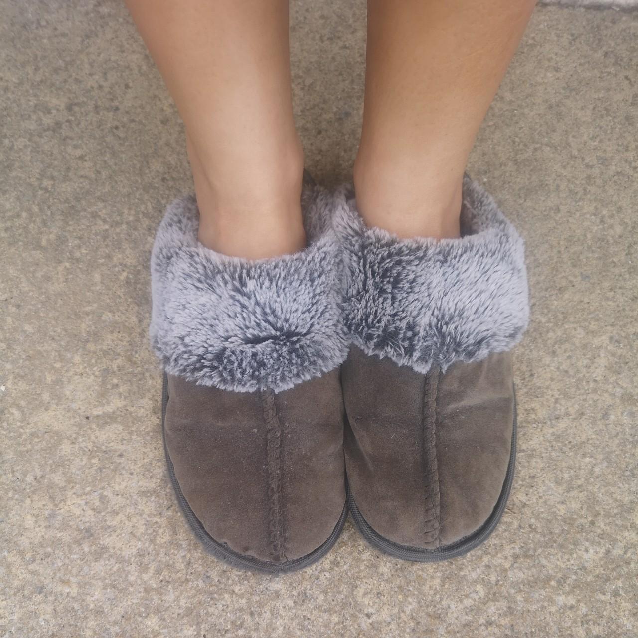 Smelly ugg on sale slippers