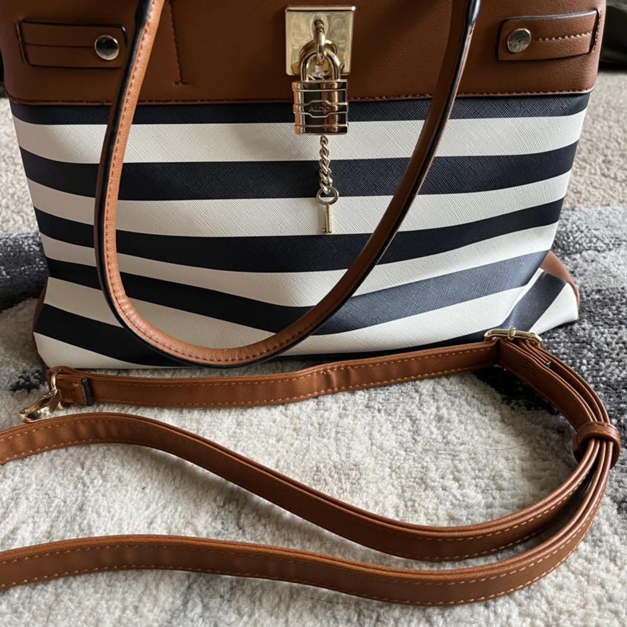 item listed by imisslee2