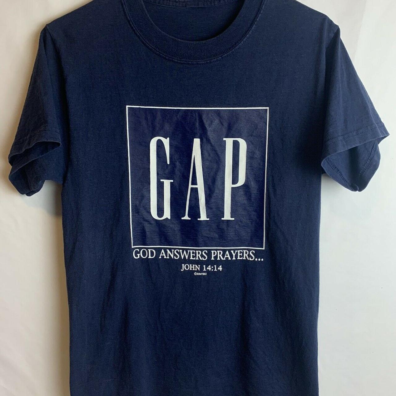 gap god answers prayers t shirt