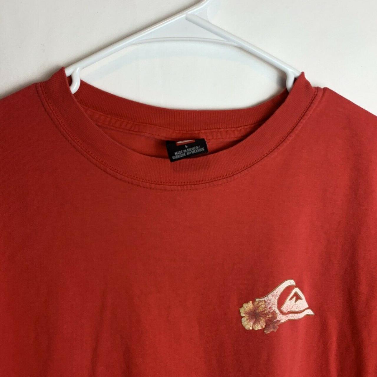 Quicksilver Vintage Hibiscus Logo Red T-Shirt Size... - Depop