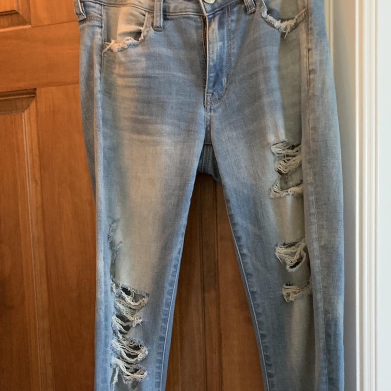 American Eagle Light Wash Ripped Jeans Slightly Worn Depop