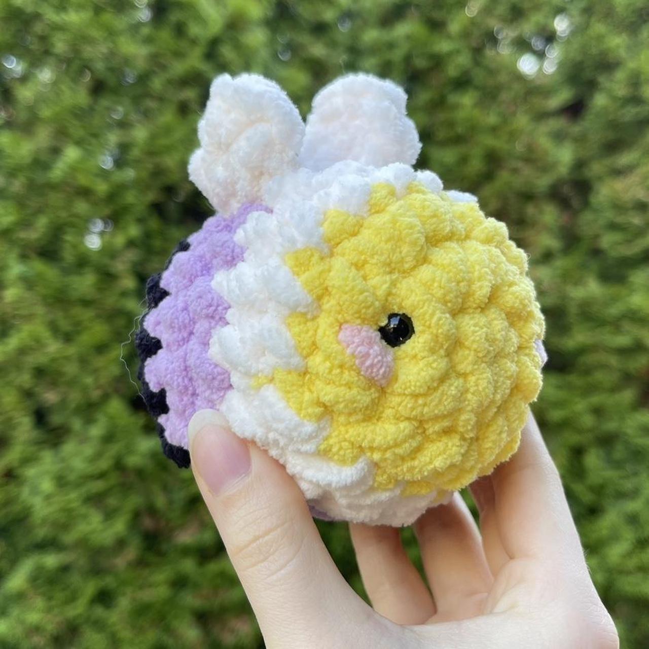 Crochet Bee Amigurumi - Non-Binary Pride 💛🤍💜🖤 🌿... - Depop