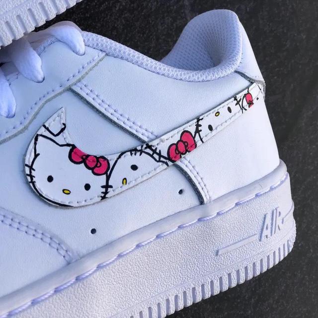 hello kitty af1