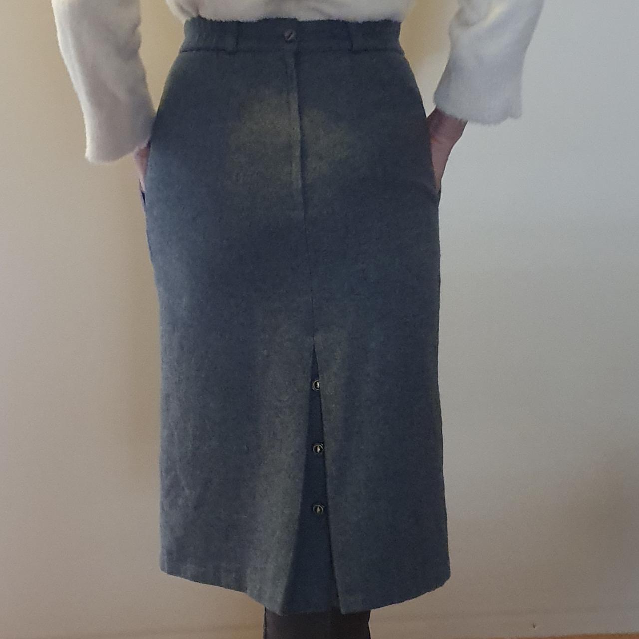 Grey Wool midi vintage skirt by Skirtmaster Sydney.... - Depop