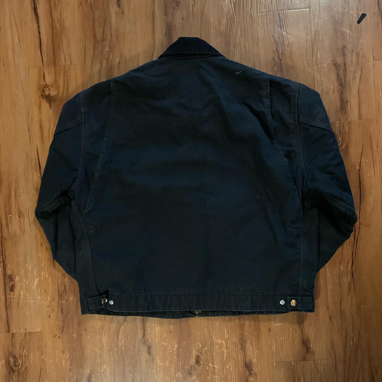 Product Image 2 - carhartt detroit jacket
there are some