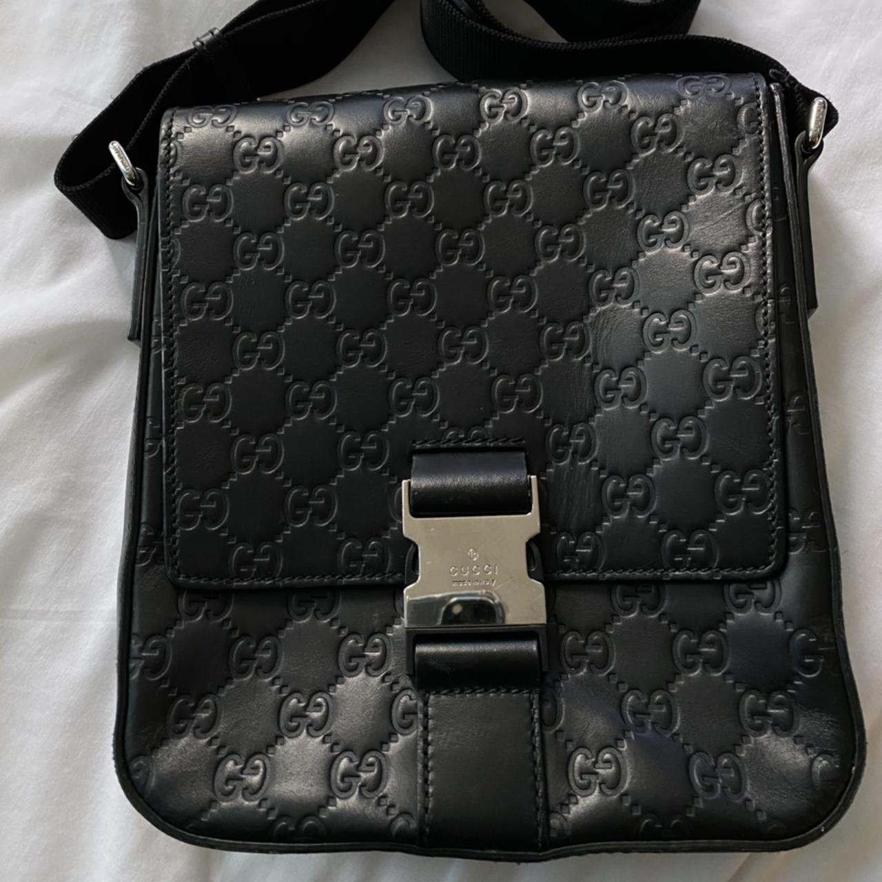 Gucci messenger bag for