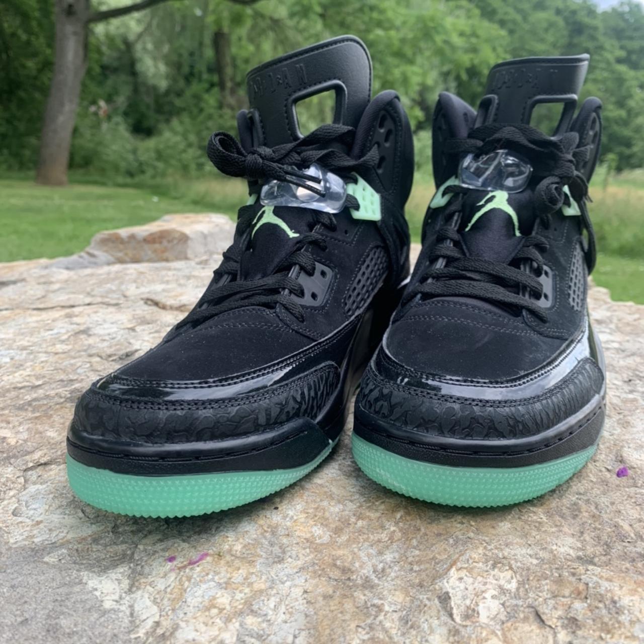 jordan spizike glow in the dark