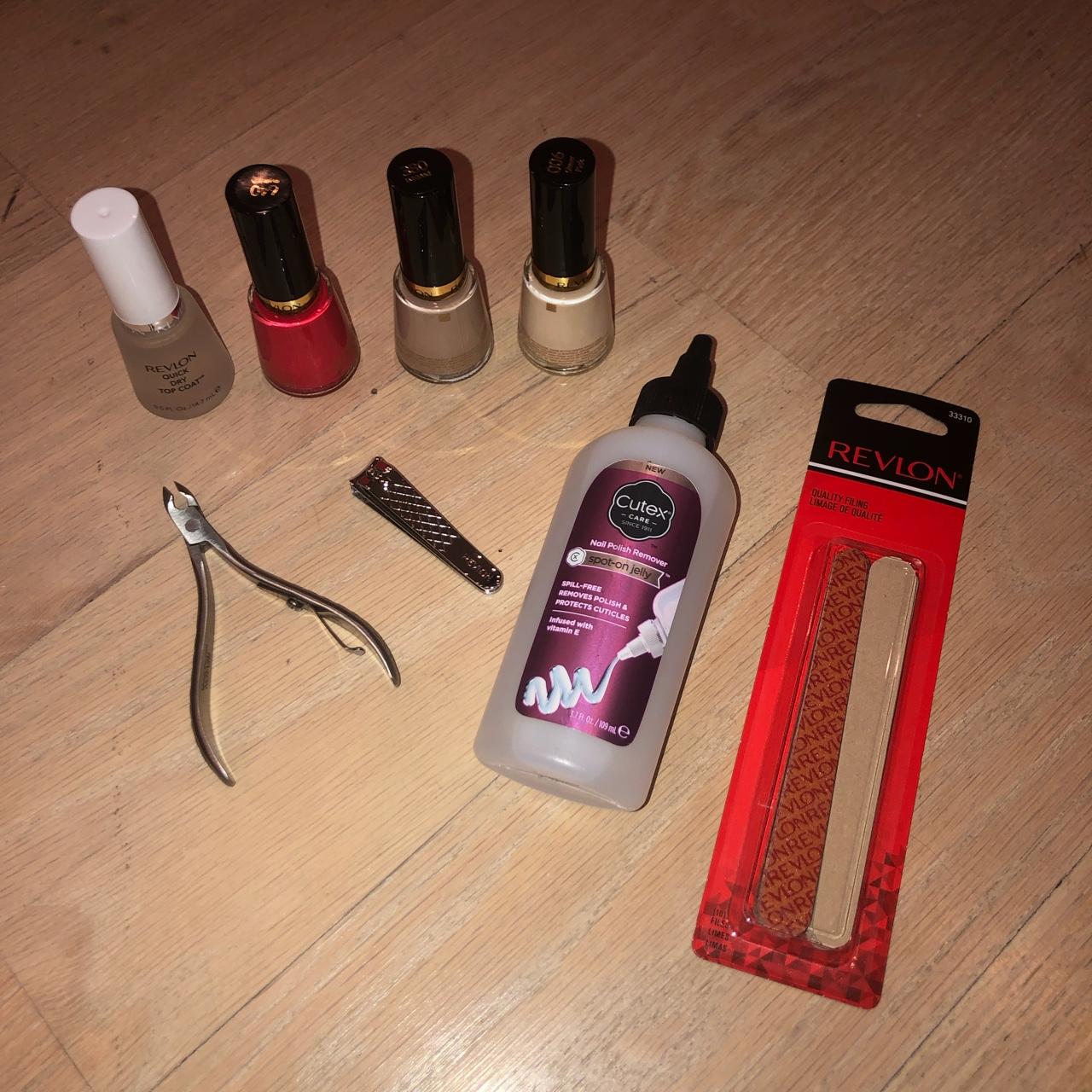 BRAND NEW Brand New Revlon Nail Kit Retail Depop   P0 