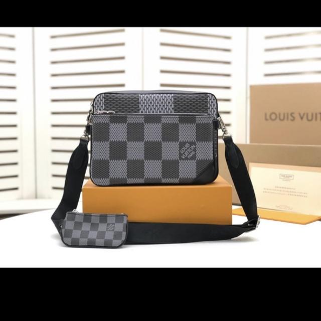 Louis Vuitton Trio Messenger Leather Bag Navy - Depop