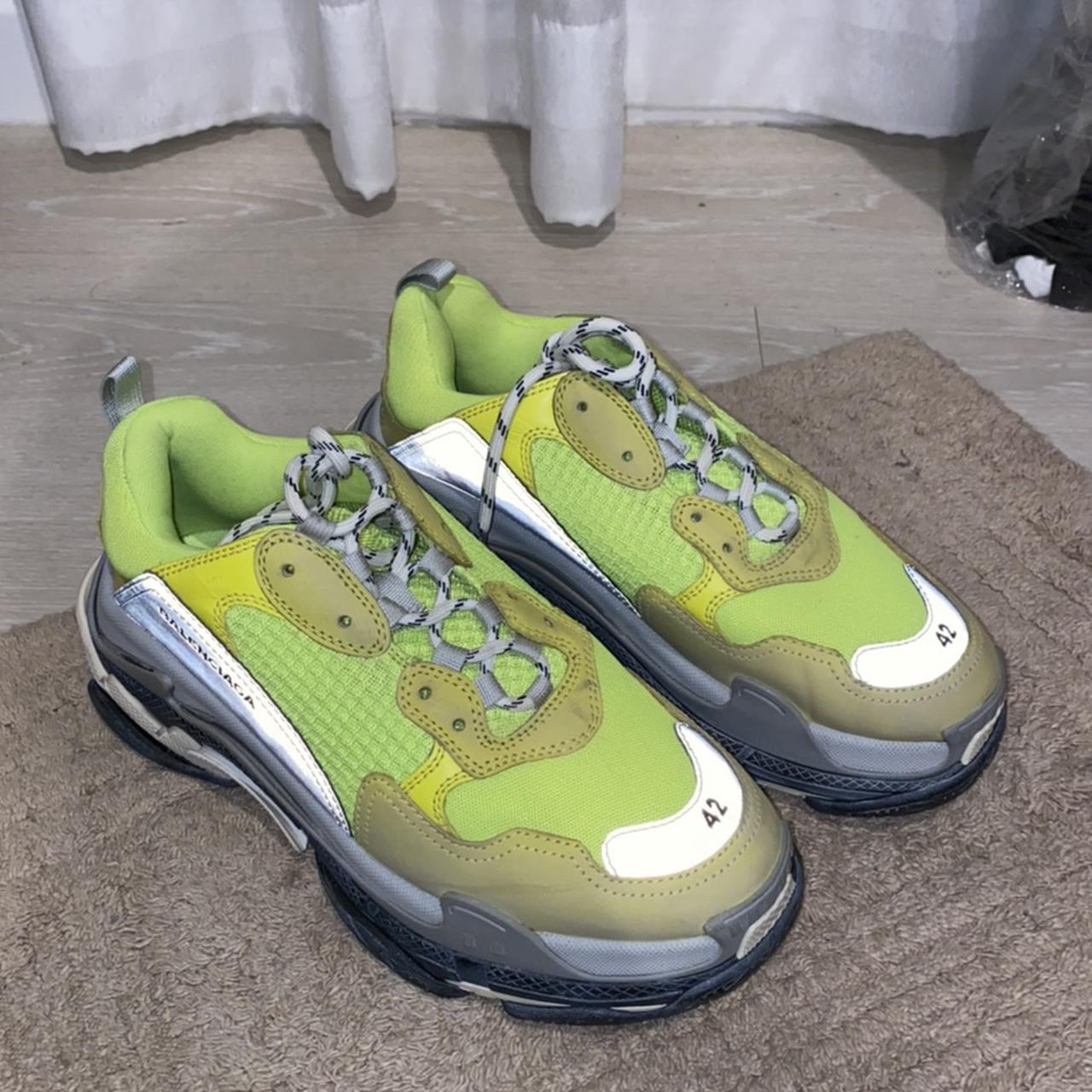 Balenciaga green deals shoes price