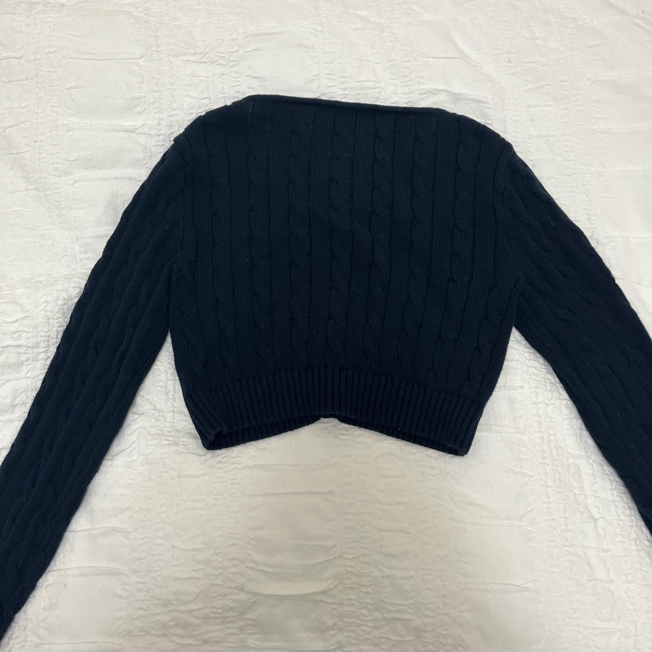 brandy melville athelia cable knit top in Depop