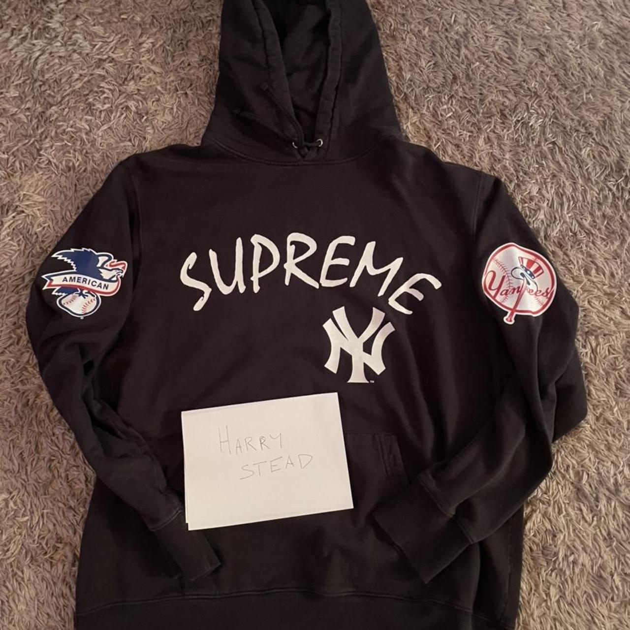 Supreme x New York Yankees Hoodie, black XL Good - Depop