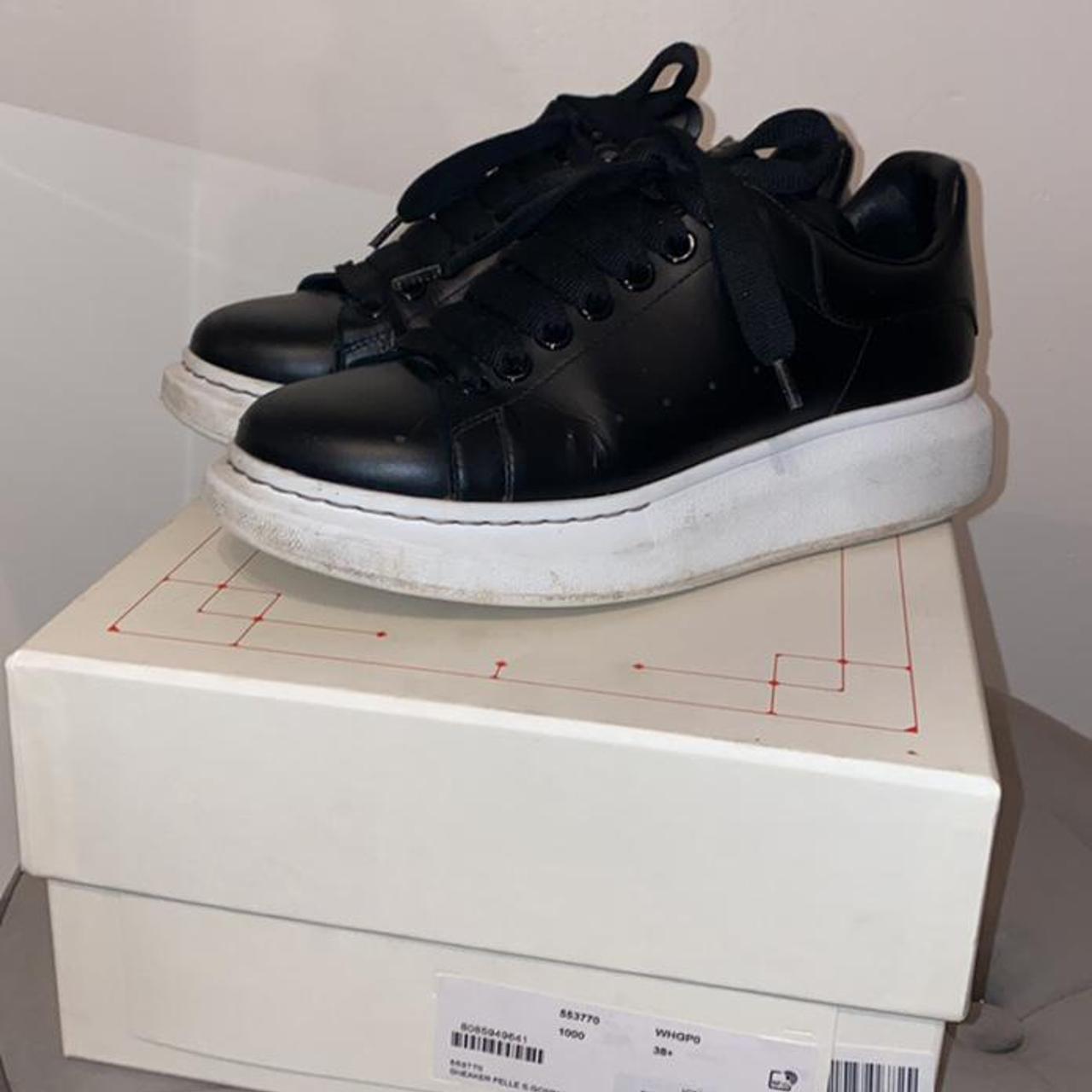 alexander mcqueen trainers black and gold