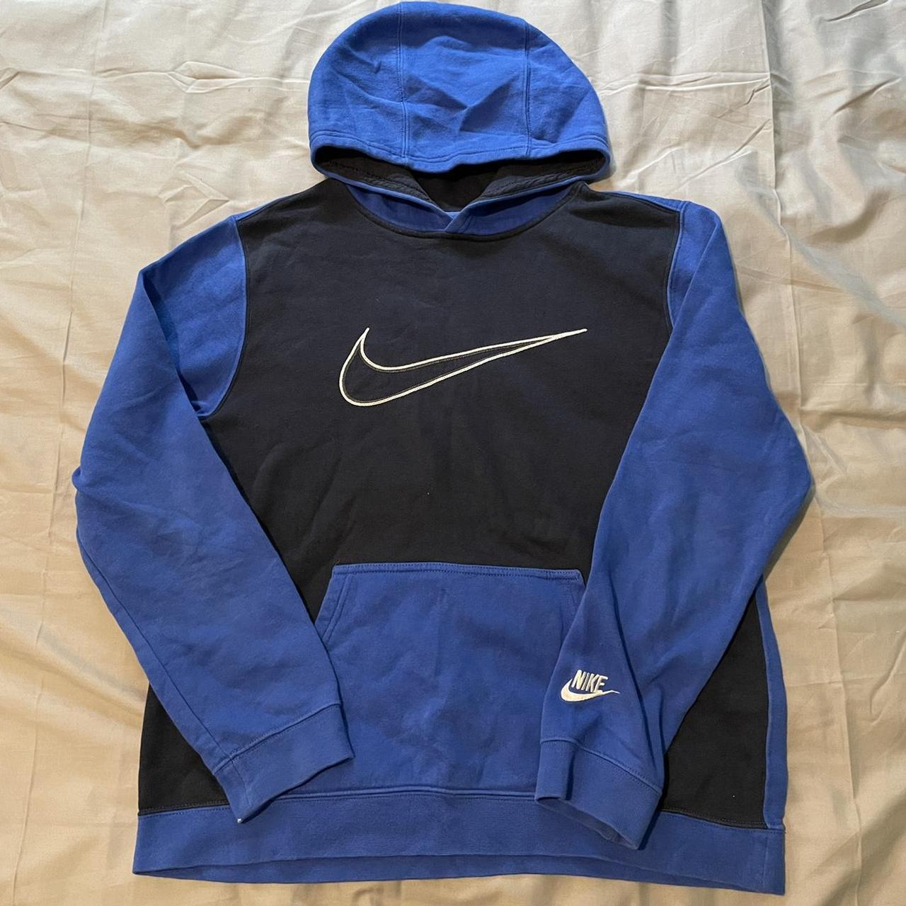 basic nike jumper