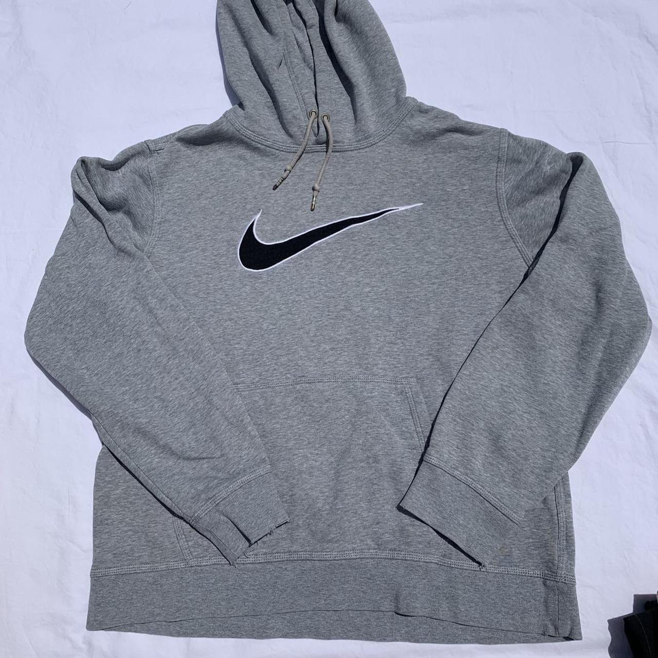center nike swoosh hoodie