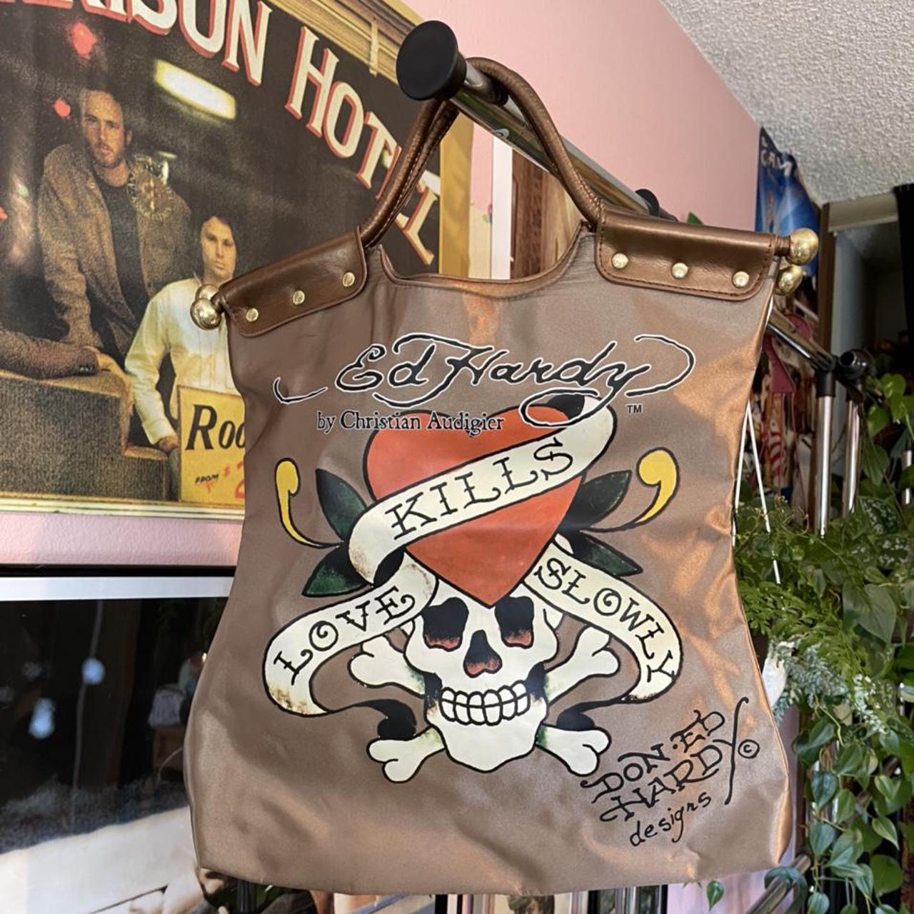 How can I style this Ed Hardy purse? I'm at a loss : r/alternativefashion