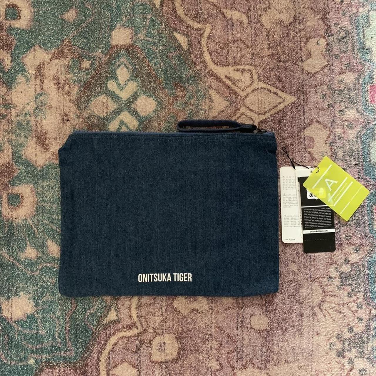 Onitsuka deals tiger wallet