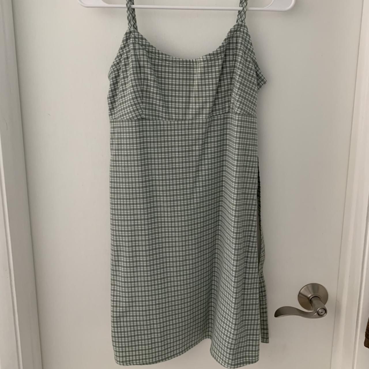 Brandy Melville Green & White Plaid Colleen Dress - Depop