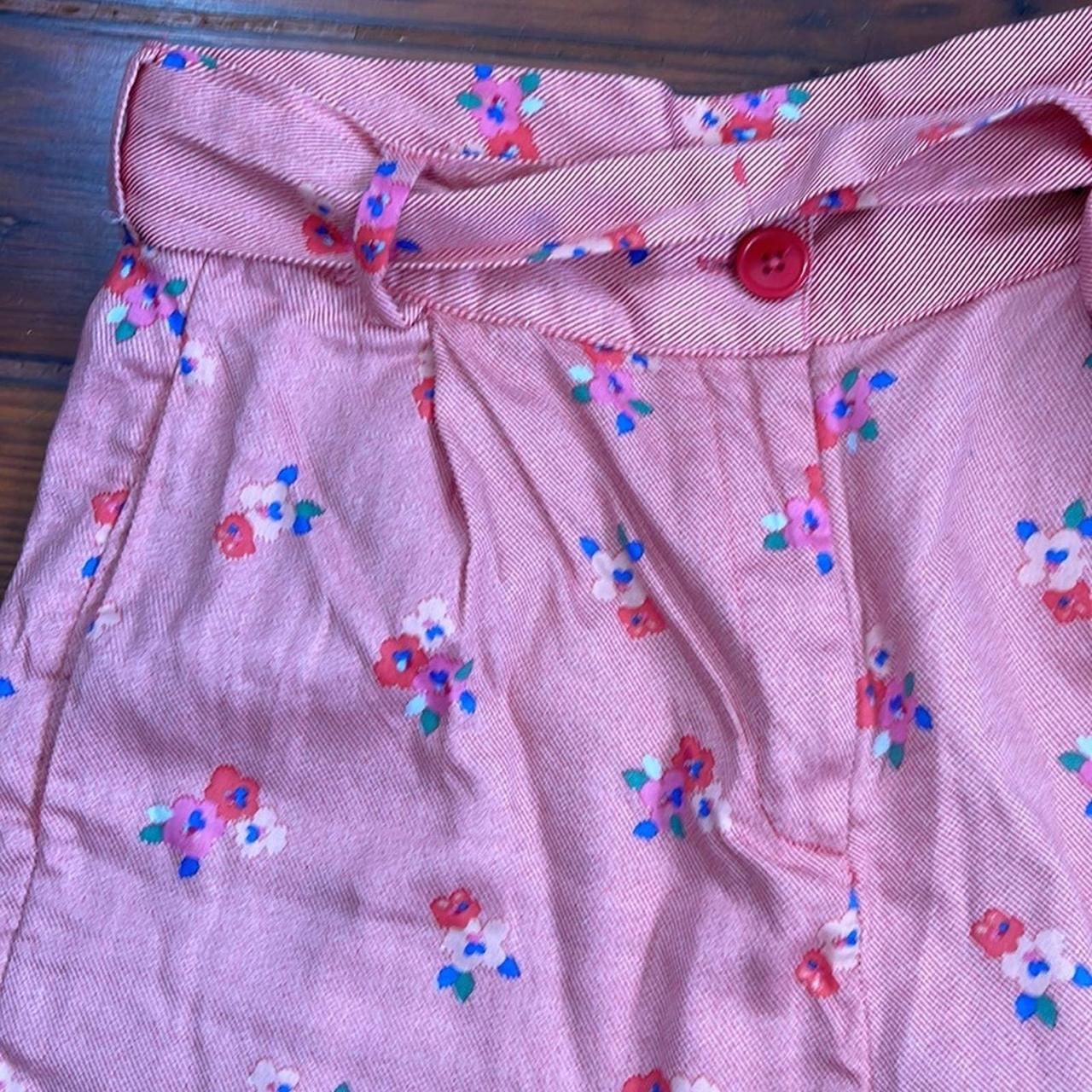 Cath Kidston Women's Red and White Shorts (2)