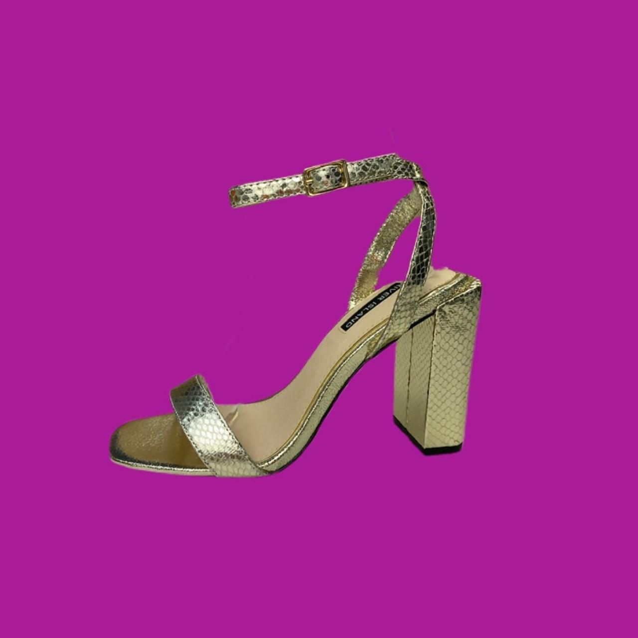 River island wide fit block heeled sandals hot sale in gold