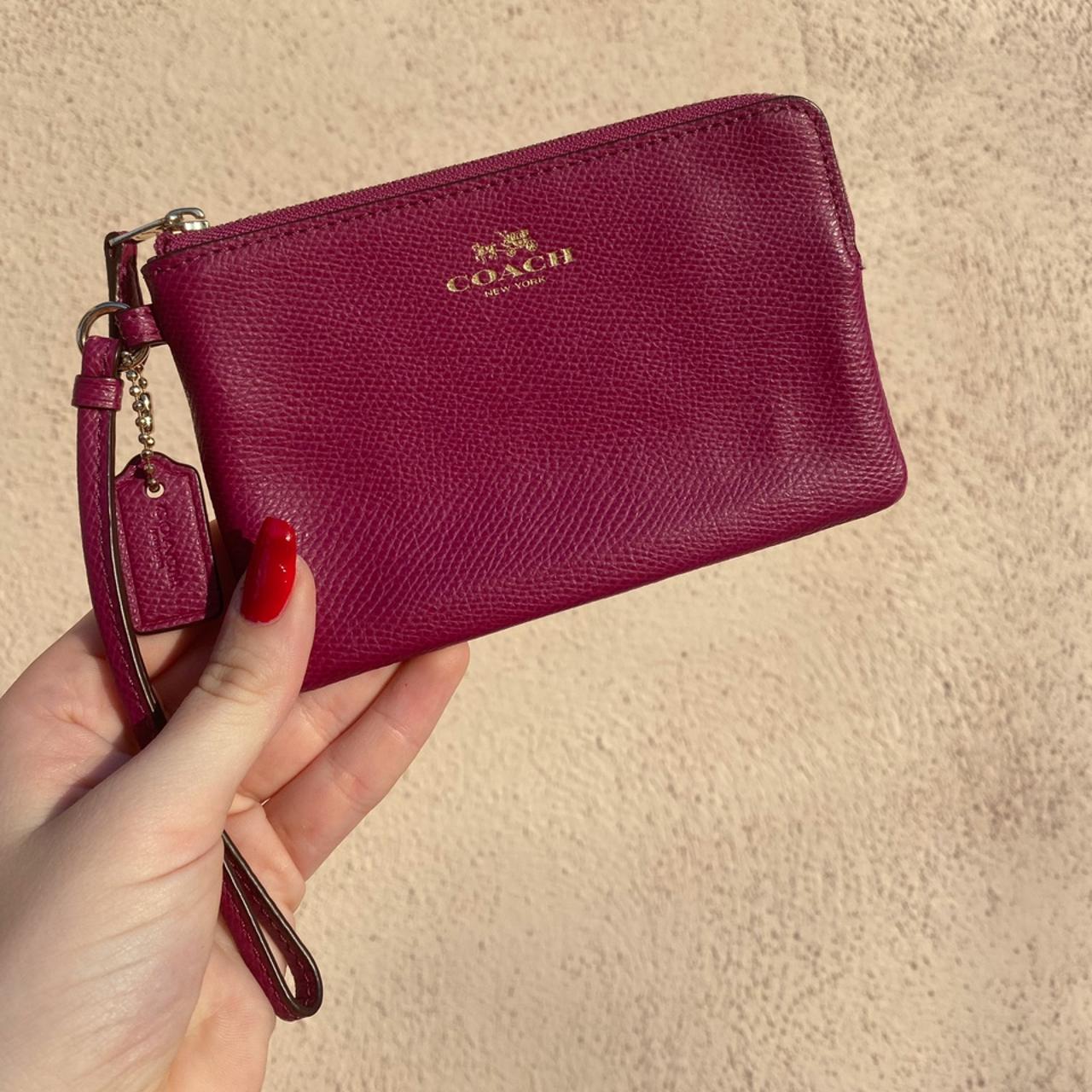 Coach hot sale zipper pouch