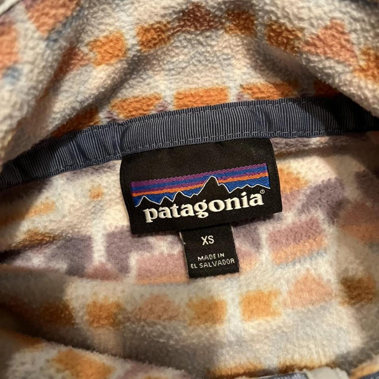 Super sick patagonia snap t fleece! Size womens... - Depop