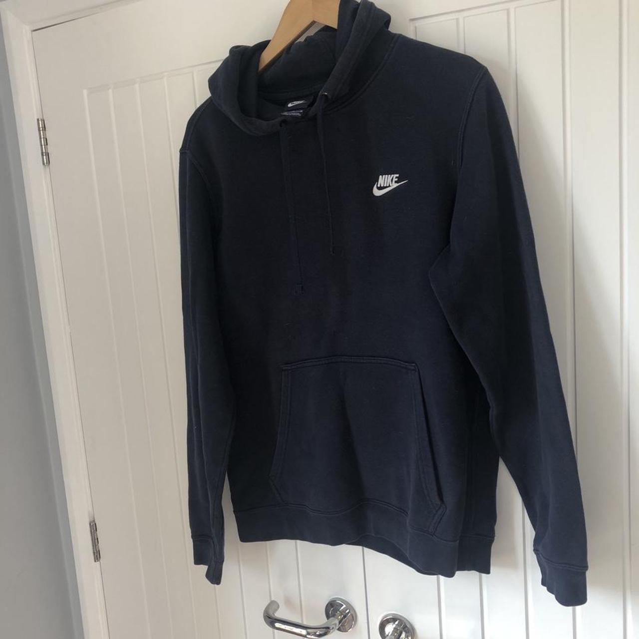basic hoodie nike