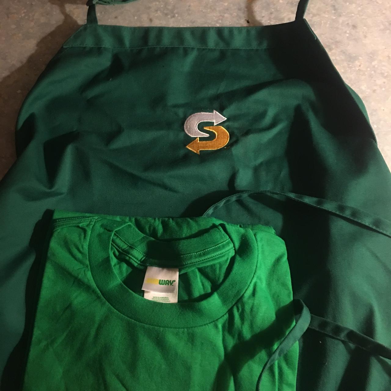 Subway apron with a medium subway shirt!🥪 had to pay - Depop