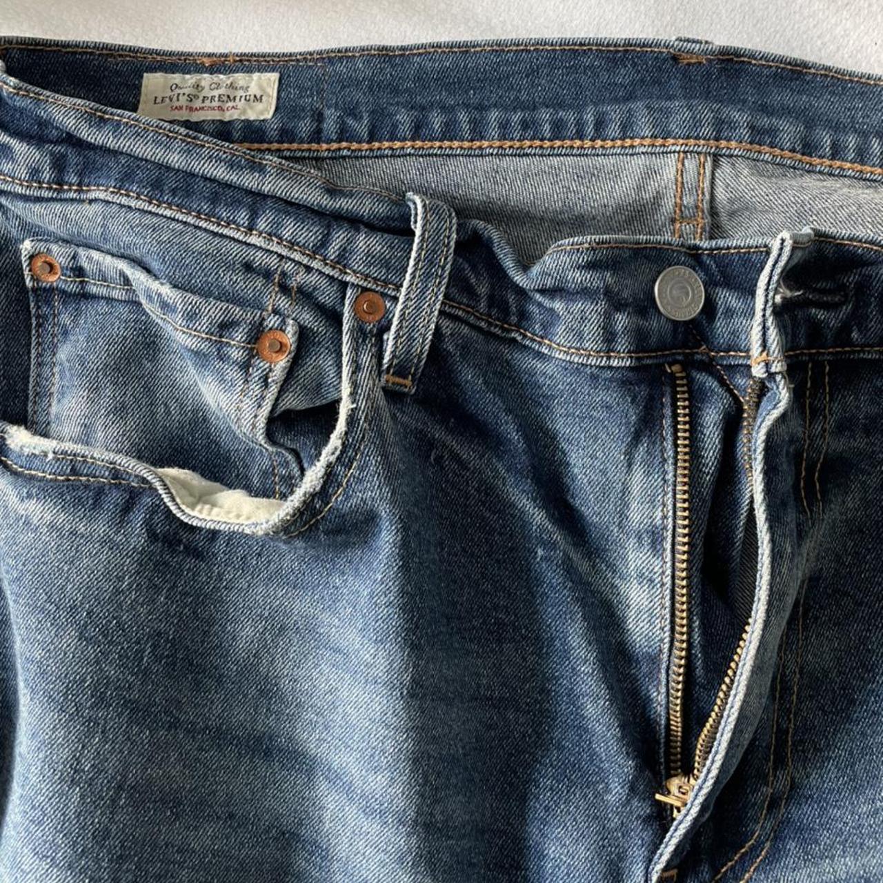 Levi 569 Jeans Blue Washed Size 3332 Waist Depop 